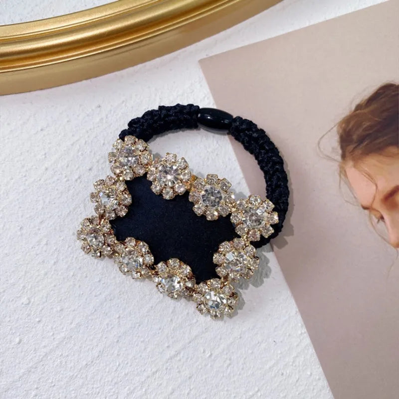 Regal Radiance: Baroque Rhinestone Elegance Hair Ensemble. Hair accessories in USA. Bride accessories in USA. Bridal hair accessories in USA. Kids hair accessories in USA. Girls hair accessories. Hair products. Beautiful hair accessories.