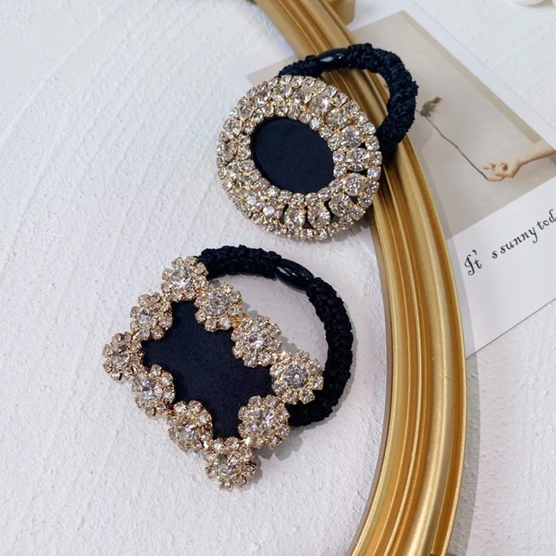 Regal Radiance: Baroque Rhinestone Elegance Hair Ensemble. Hair accessories in USA. Bride accessories in USA. Bridal hair accessories in USA. Kids hair accessories in USA. Girls hair accessories. Hair products. Beautiful hair accessories.