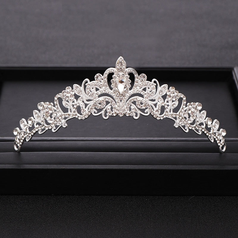 Sparkling Baroque Crown Collection - Wedding Crown Hair Jewelry. wedding and party. Hair accessories in USA. Bride accessories in USA. Bridal hair accessories in USA. Kids hair accessories in USA. Girls hair accessories. Hair products. Beautiful hair accessories.