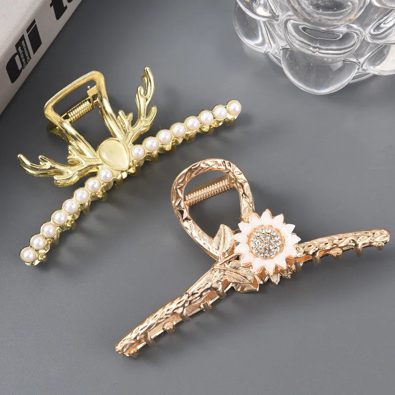 GeoGlam Elegance: Versatile Hairpin Collection