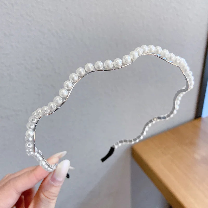 Pearl Elegance Harmony Headband. Hairxza Hair Accessories. Hair accessories in USA. Bride accessories in USA. Bridal hair accessories in USA. Kids hair accessories in USA. Girls hair accessories. Hair products. Beautiful hair accessories.