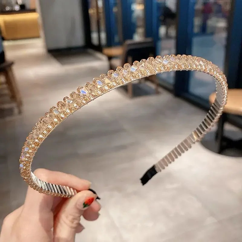 Crystal Radiance Elegance: Vintage Charm Headban.Hair accessories in USA. Bride accessories in USA. Bridal hair accessories in USA. Kids hair accessories in USA. Girls hair accessories. Hair products. Beautiful hair accessories.