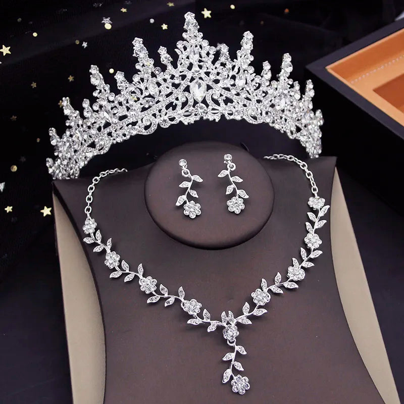 RoyalBlooms Crystal Elegance: Bridal Tiara and Flower Choker Set, wedding and party. Hair accessories in USA. Bride accessories in USA. Bridal hair accessories in USA. Kids hair accessories in USA. Girls hair accessories. Hair products. Beautiful hair accessories.