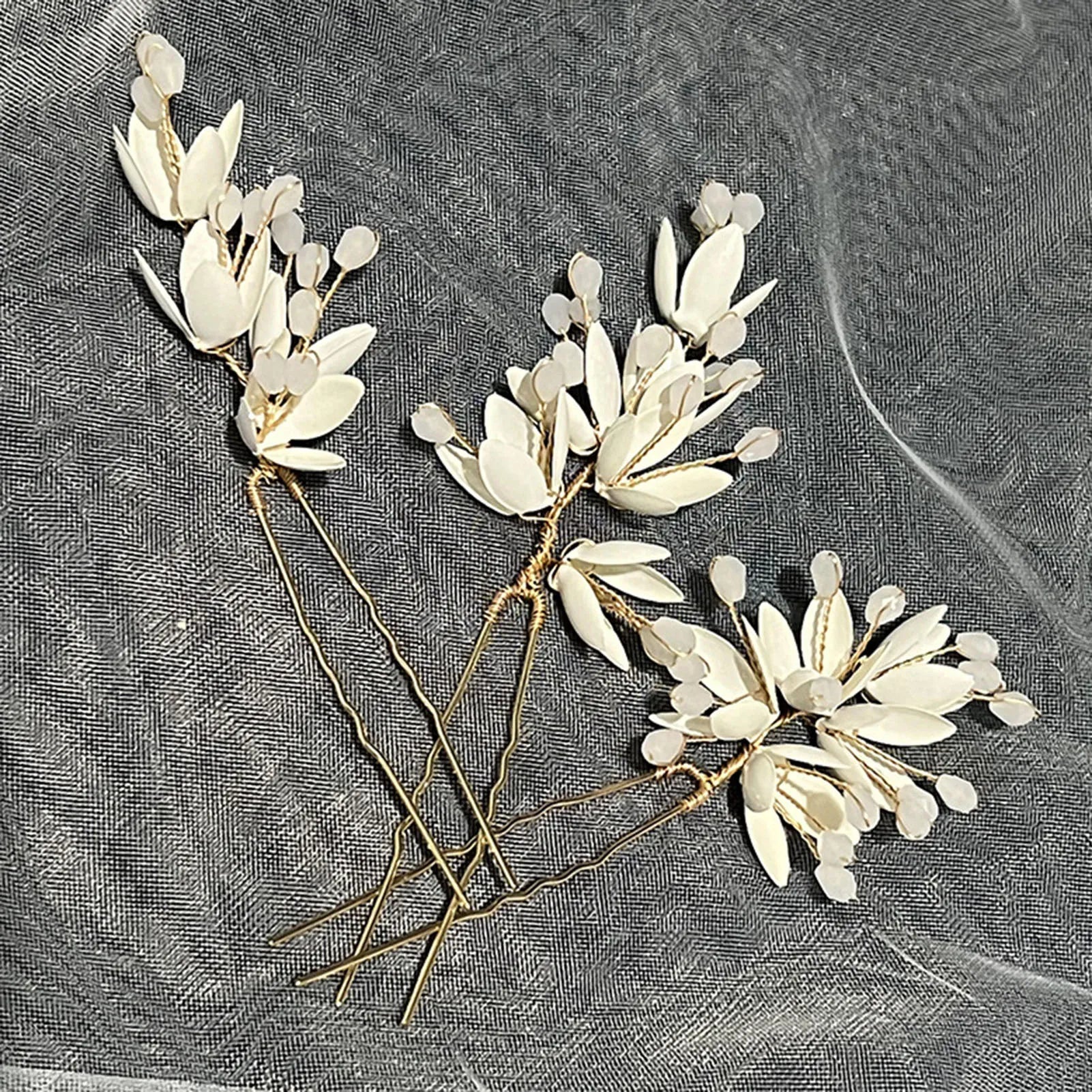 Golden Blossom Elegance: Pearl Flower Hairpin Side Comb