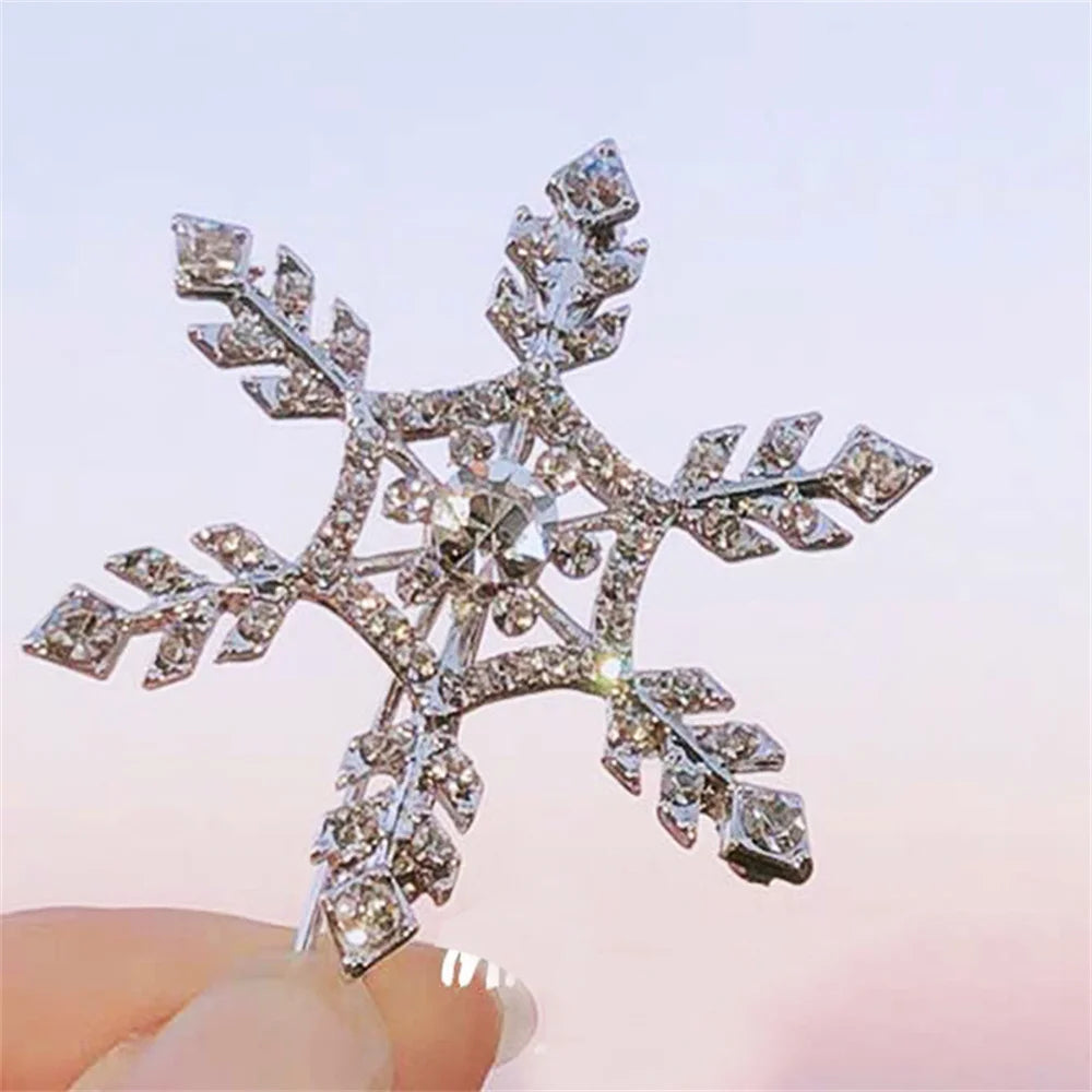 FrostFlare Crystal Elegance: Snowflake Sparkle Hair Clips. Hairxza Hair Accessories. Hair accessories in USA. Bride accessories in USA. Bridal hair accessories in USA. Kids hair accessories in USA. Girls hair accessories. Hair products. Beautiful hair accessories.