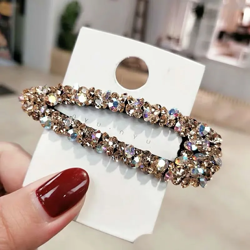 RadiantAura Crystal Elegance: New & Popular Shiny Rhinestone BB Hair Clips – Exquisite Hairpin Headdress for Women and Girls, Elegant Crystal Barrettes Hair Accessories