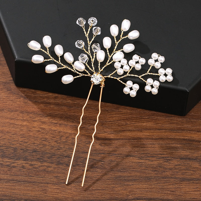 Bridal Bloom Hair Pins. Hair accessories in USA. Bride accessories in USA. Bridal hair accessories in USA. Kids hair accessories in USA. Girls hair accessories. Hair products. Beautiful hair accessories.