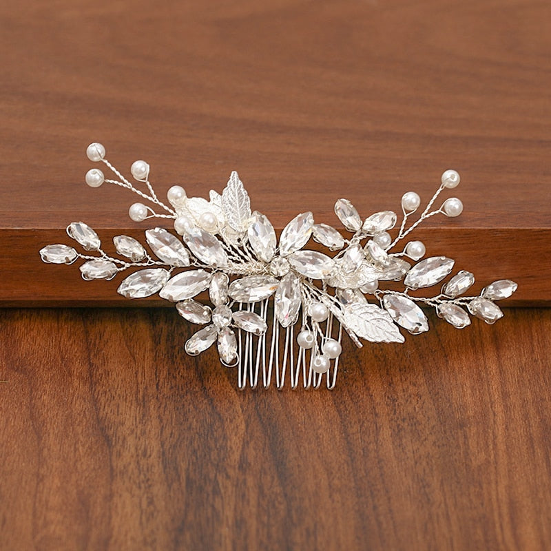 Shimmering Silver Pearl and Rhinestone Hair Combs. Wedding bridal hair combs. Wedding bridal hair accessory.