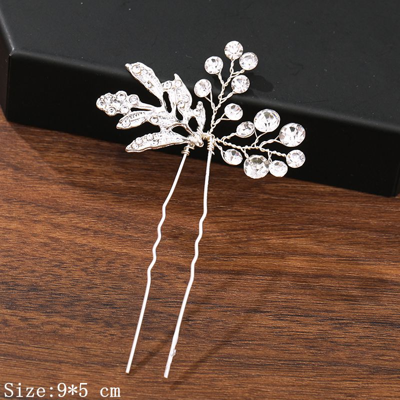 Bridal Bloom Hair Pins. Hair accessories in USA. Bride accessories in USA. Bridal hair accessories in USA. Kids hair accessories in USA. Girls hair accessories. Hair products. Beautiful hair accessories.