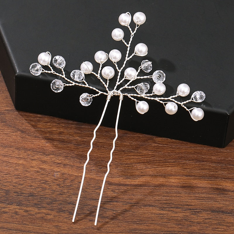 Bridal Bloom Hair Pins. Hair accessories in USA. Bride accessories in USA. Bridal hair accessories in USA. Kids hair accessories in USA. Girls hair accessories. Hair products. Beautiful hair accessories.