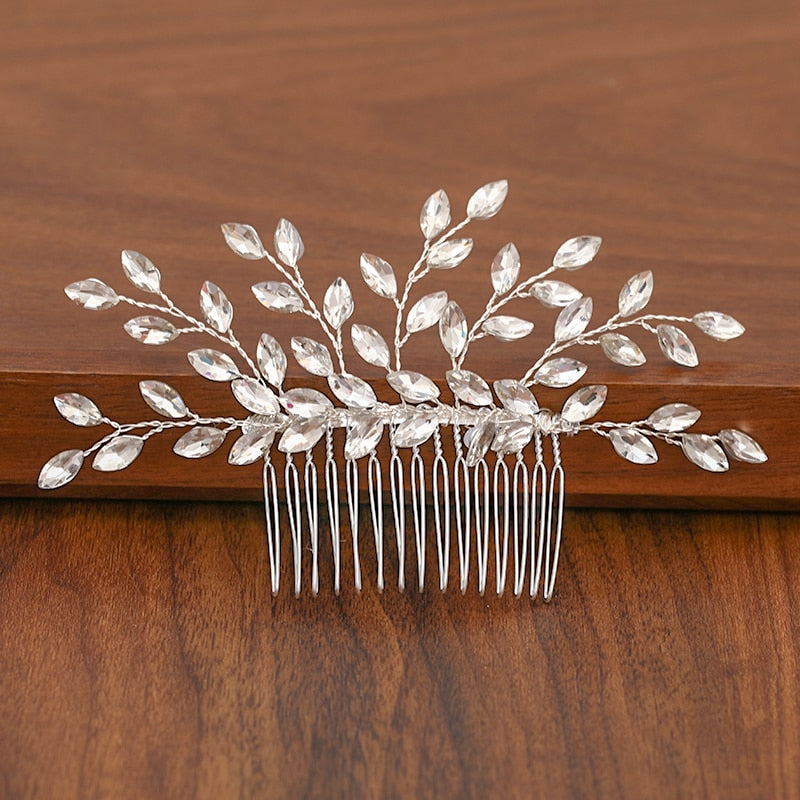 Shimmering Silver Pearl and Rhinestone Hair Combs. Wedding bridal hair combs. Wedding bridal hair accessory.