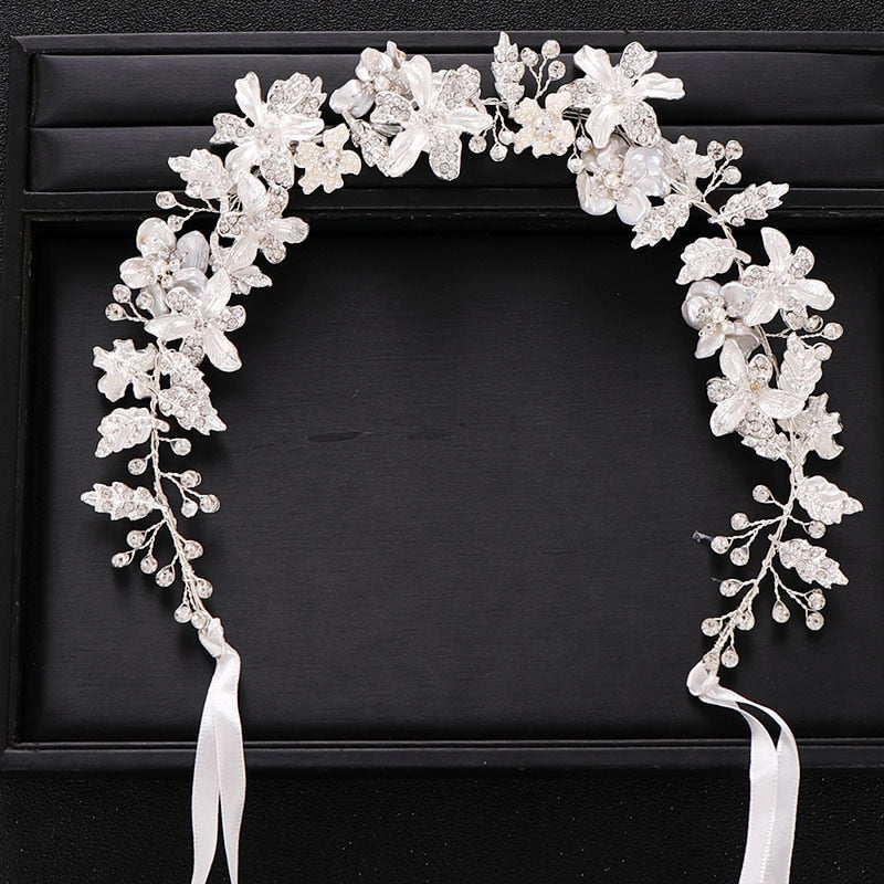 Luxurious Flower Headbands - Bridal Hair Jewelry. Hair accessories for brides.. Hair accessories in USA. Bride accessories in USA. Bridal hair accessories in USA. Kids hair accessories in USA. Girls hair accessories. Hair products. Beautiful hair accessories.