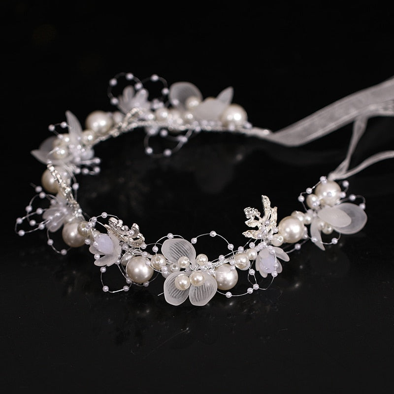 Luxurious Flower Headbands - Bridal Hair Jewelry. Hair accessories for brides.. Hair accessories in USA. Bride accessories in USA. Bridal hair accessories in USA. Kids hair accessories in USA. Girls hair accessories. Hair products. Beautiful hair accessories.