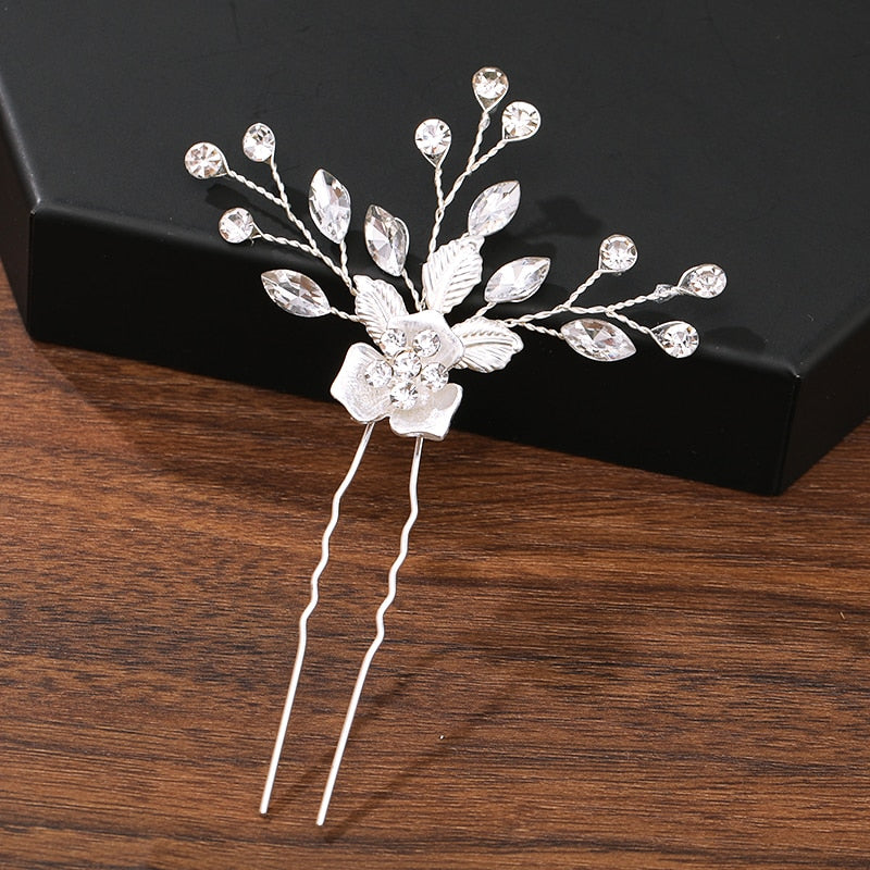 Bridal Bloom Hair Pins. Hair accessories in USA. Bride accessories in USA. Bridal hair accessories in USA. Kids hair accessories in USA. Girls hair accessories. Hair products. Beautiful hair accessories.