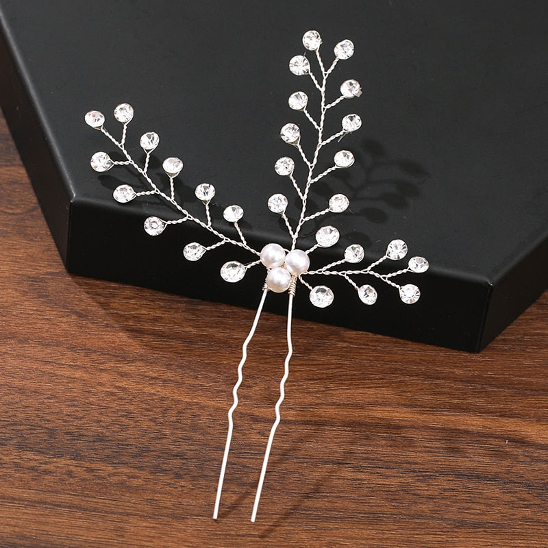 Bridal Bloom Hair Pins. Hair accessories in USA. Bride accessories in USA. Bridal hair accessories in USA. Kids hair accessories in USA. Girls hair accessories. Hair products. Beautiful hair accessories.