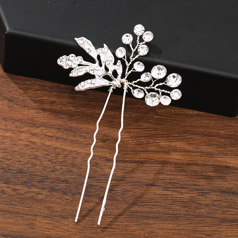 Bridal Bloom Hair Pins. Hair accessories in USA. Bride accessories in USA. Bridal hair accessories in USA. Kids hair accessories in USA. Girls hair accessories. Hair products. Beautiful hair accessories.