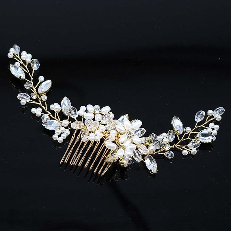 Crystal Pearl Hair Combs for Bridal.Hair accessories in USA. Bride accessories in USA. Bridal hair accessories in USA. Kids hair accessories in USA. Girls hair accessories. Hair products. Beautiful hair accessories.