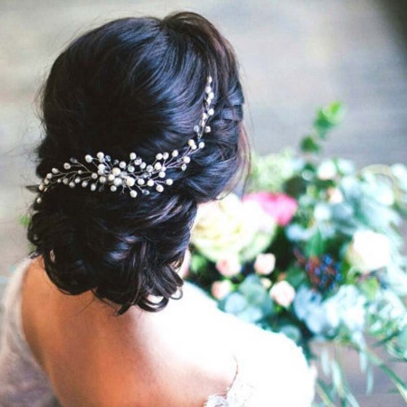 Crystal Pearl Hair Combs for Bridal.Hair accessories in USA. Bride accessories in USA. Bridal hair accessories in USA. Kids hair accessories in USA. Girls hair accessories. Hair products. Beautiful hair accessories.