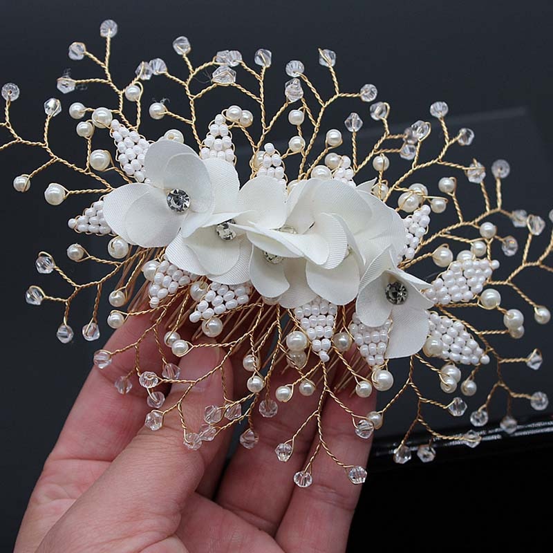 Crystal Pearl Hair Combs for Bridal.Hair accessories in USA. Bride accessories in USA. Bridal hair accessories in USA. Kids hair accessories in USA. Girls hair accessories. Hair products. Beautiful hair accessories.