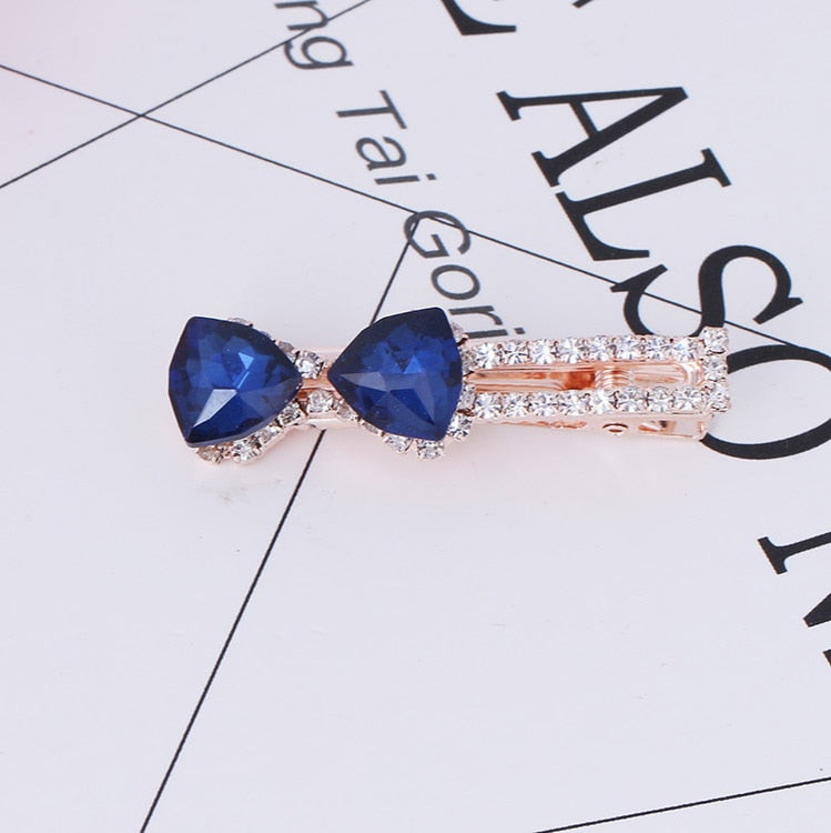 Crystal Bow Sparkle Hairpin: Korean Retro Zircon Word Edge Clip