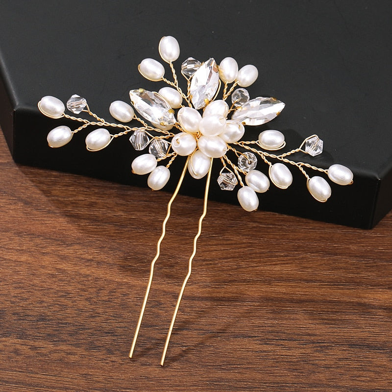 Bridal Bloom Hair Pins. Hair accessories in USA. Bride accessories in USA. Bridal hair accessories in USA. Kids hair accessories in USA. Girls hair accessories. Hair products. Beautiful hair accessories.