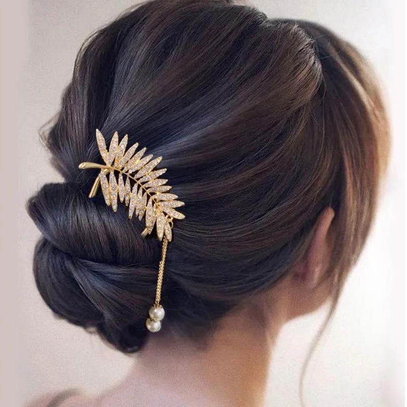 Pearl Shogun Hairpin. Hairxza Hair Accessories. Hair accessories in USA. Bride accessories in USA. Bridal hair accessories in USA. Kids hair accessories in USA. Girls hair accessories. Hair products. Beautiful hair accessories.