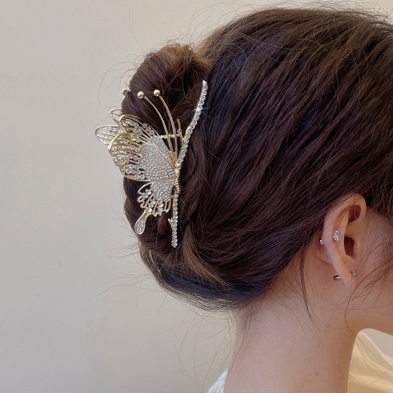 Retro Glam Rhinestone Butterfly Hair Claw. Hair accessories in USA. Bride accessories in USA. Bridal hair accessories in USA. Kids hair accessories in USA. Girls hair accessories. Hair products. Beautiful hair accessories.