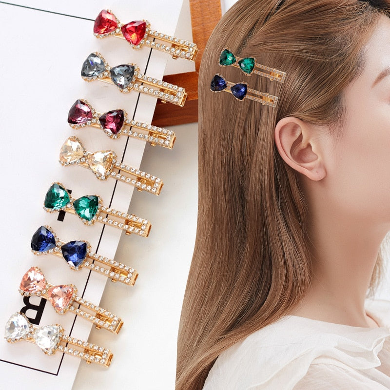 Crystal Bow Sparkle Hairpin: Korean Retro Zircon Word Edge Clip