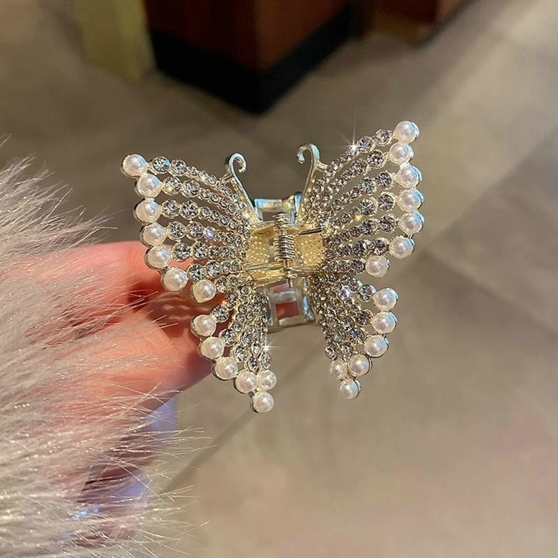 Chic Silver Butterfly and Rose Flower Hairpin. Hair accessories in USA. Bride accessories in USA. Bridal hair accessories in USA. Kids hair accessories in USA. Girls hair accessories. Hair products. Beautiful hair accessories.