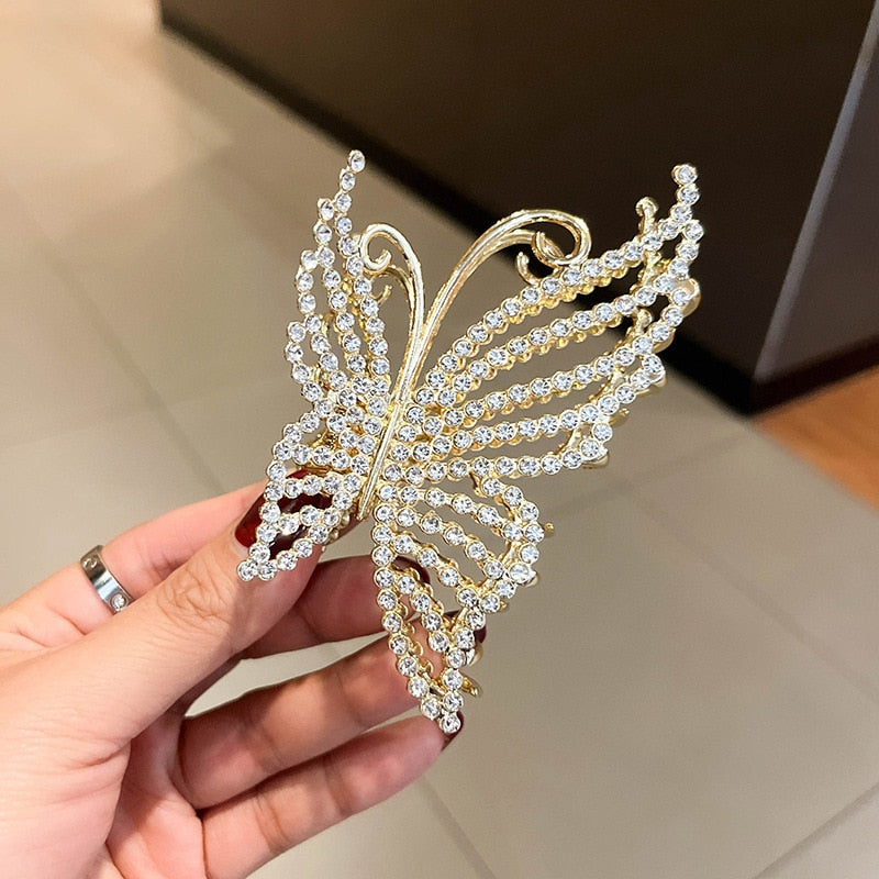 Chic Silver Butterfly and Rose Flower Hairpin. Hair accessories in USA. Bride accessories in USA. Bridal hair accessories in USA. Kids hair accessories in USA. Girls hair accessories. Hair products. Beautiful hair accessories.